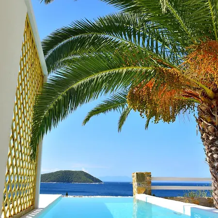 ホテル Natura Luxury Beachfront ネオ・キリマ