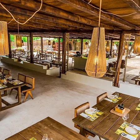 Hotel Natura Luxury Beachfront