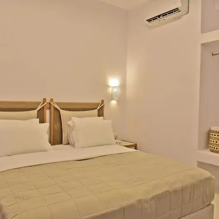 Natura Luxury Beachfront ホテル