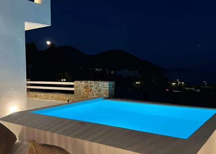 Natura Luxury Beachfront Hotel Neo Klima