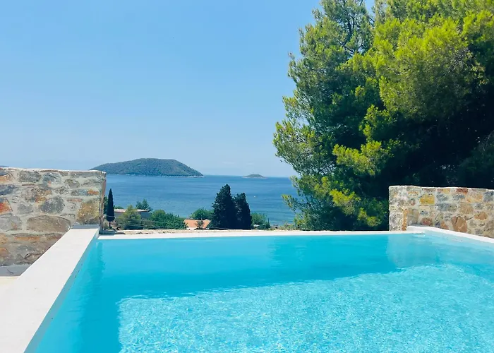 Hotel Natura Luxury Beachfront 5*