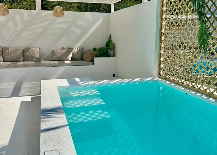 Hotel Natura Luxury Beachfront