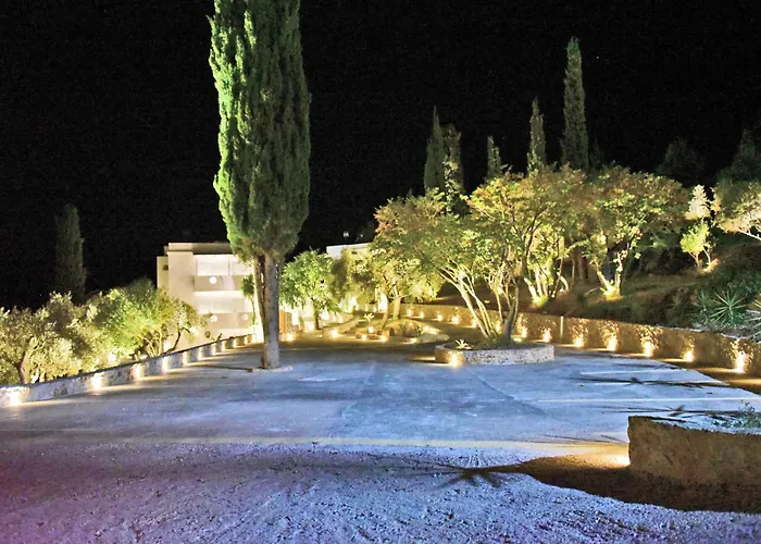 Natura Luxury Beachfront Hotel Neo Klima